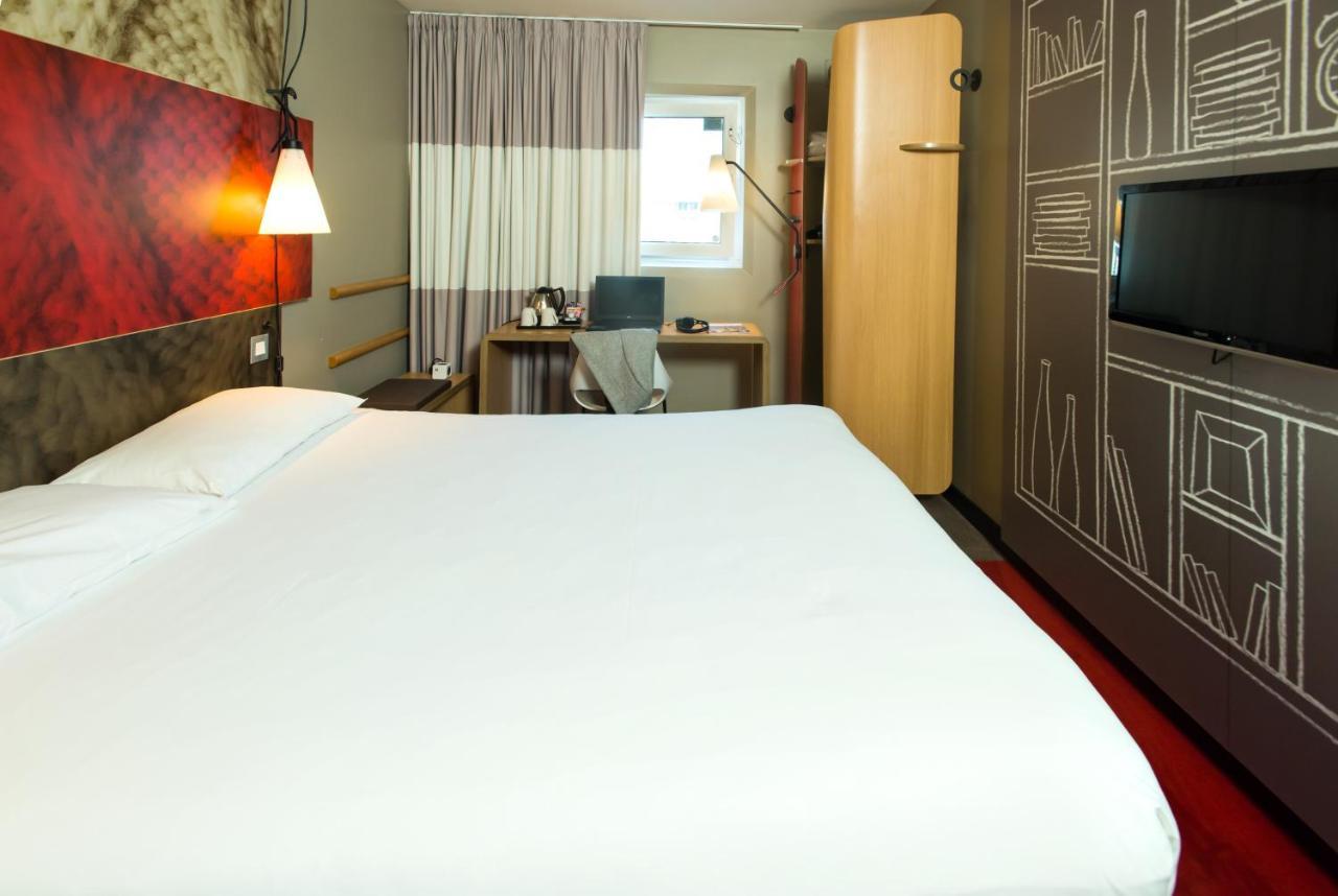 Ibis Birmingham Bordesley Hotel Eksteriør billede